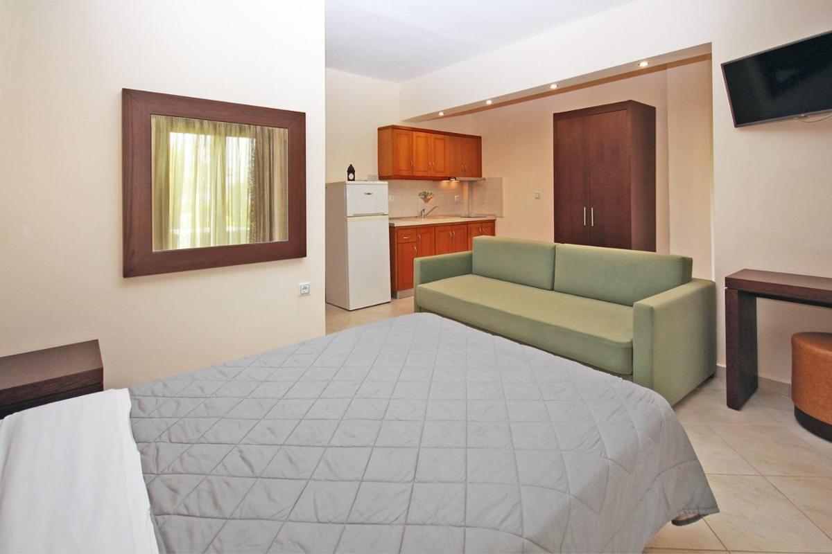 Stamos Apartments And Studios Вурвуру Стая снимка